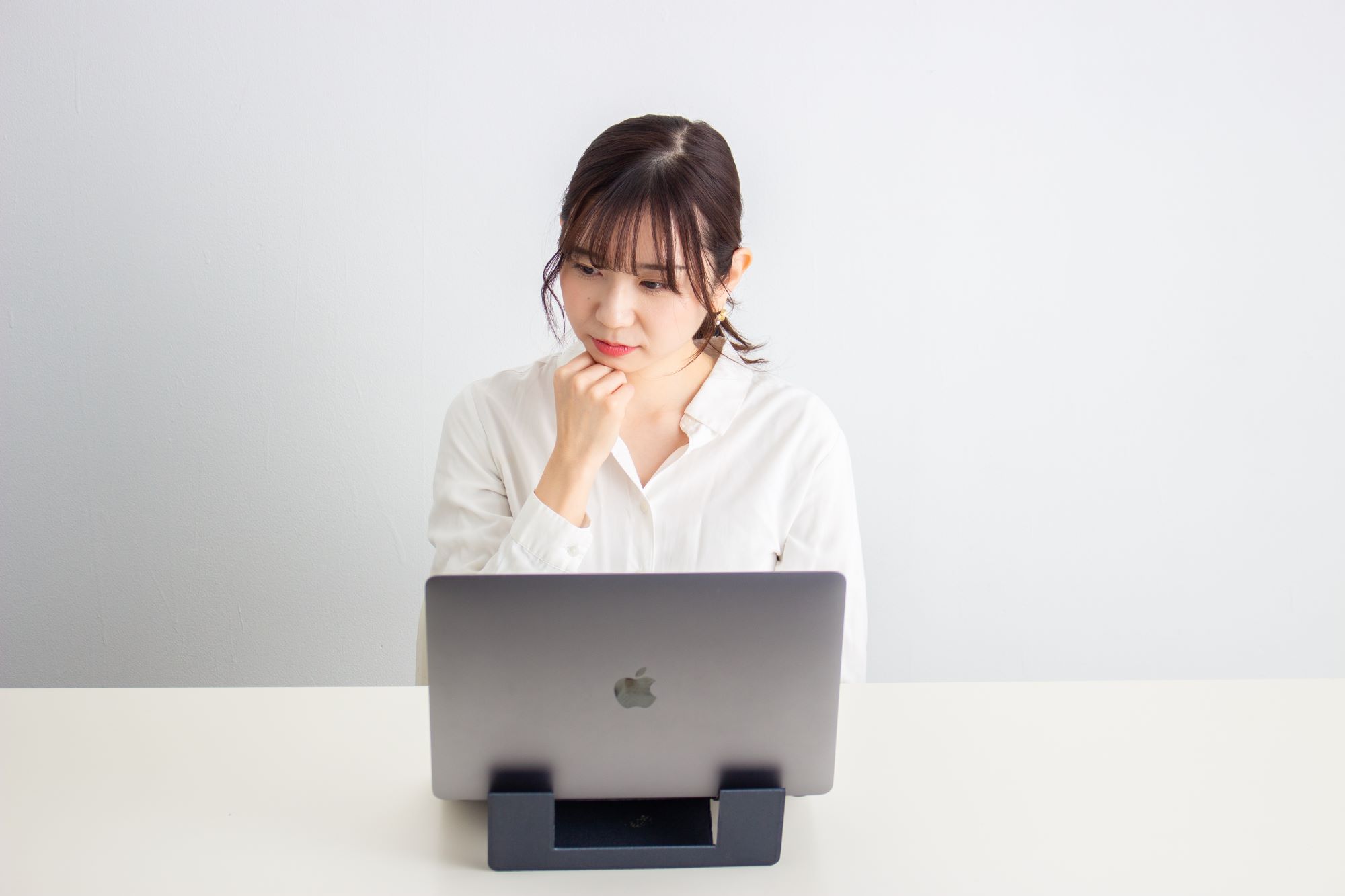 エンゲージメントサーベイは無駄?「意味がない」と言われるその原因や効果的な活用方法とは