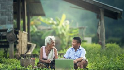 テキストコミュニケーションとは?正しい定義や重要な理由、メリット、注意点などを解説