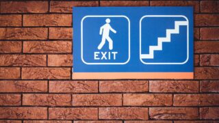 脱出ゲームでオススメのサービス会社7選！ハイブリッドワーク時代の実施ポイントを解説