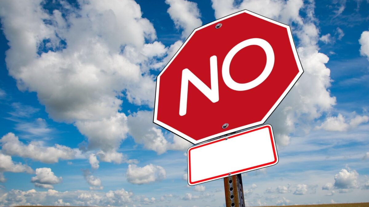 【最新】コンプライアンス違反事例一覧｜発生原因から対処法まで解説